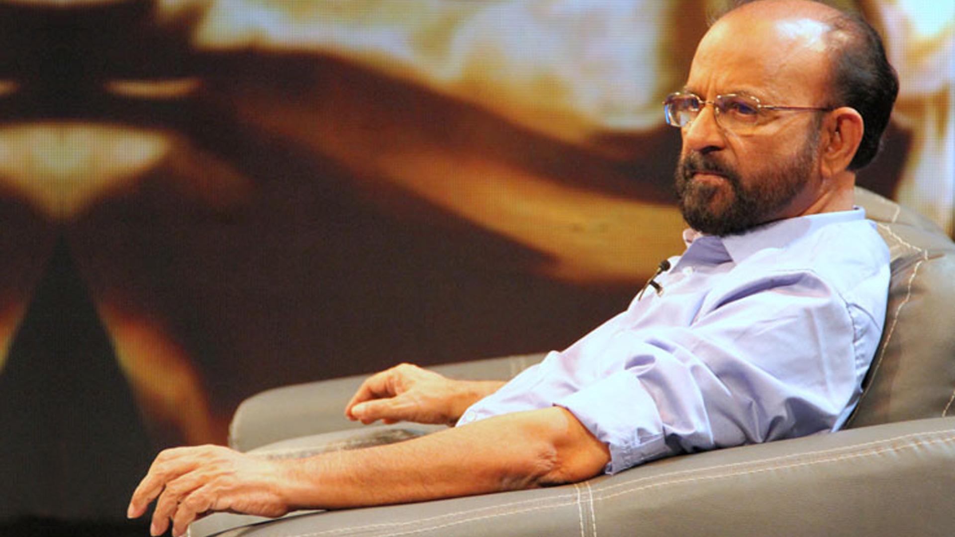 Bishop Cornelius Elenjikal, Music Director Jerry Amaldev releasing the audio cassette SREERANJINI